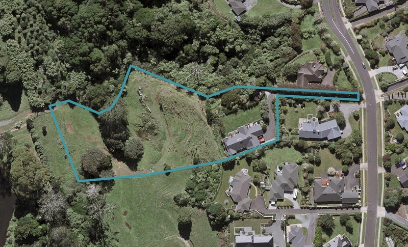 28A Shelter Grove, Frankleigh Park, New Plymouth - Carousel 1
