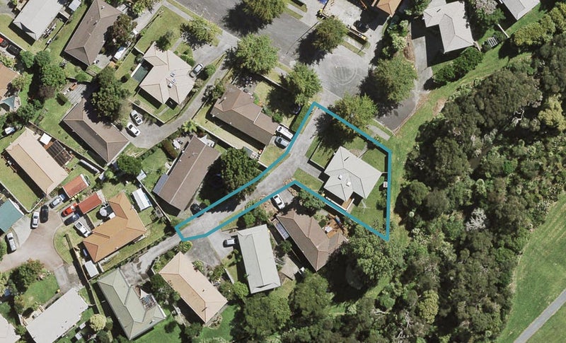 234 Waitemata Drive, Ranui, Auckland - Carousel 1