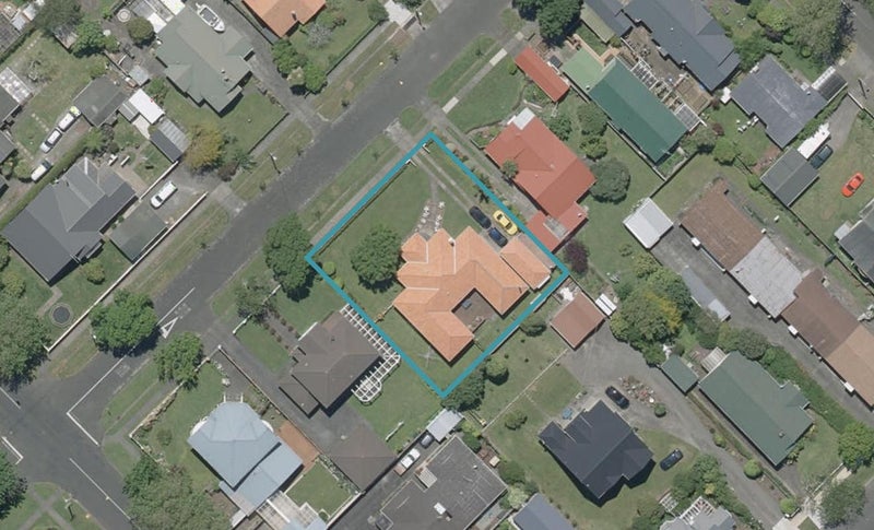 5 Tarata Street, Saint Johns Hill, Whanganui - Carousel 1