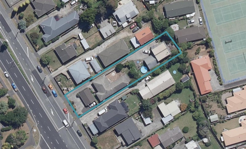 311B Cambridge Road, Hillcrest, Hamilton - Carousel 1