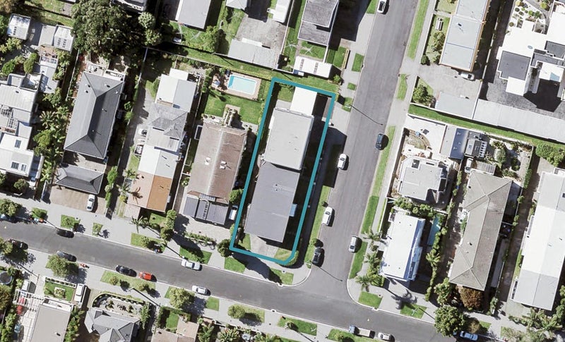6/24 Speight Road, Kohimarama, Auckland - Carousel 1