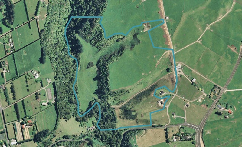 5 Betty May Drive, Pyes Pa, Tauranga - Carousel 1