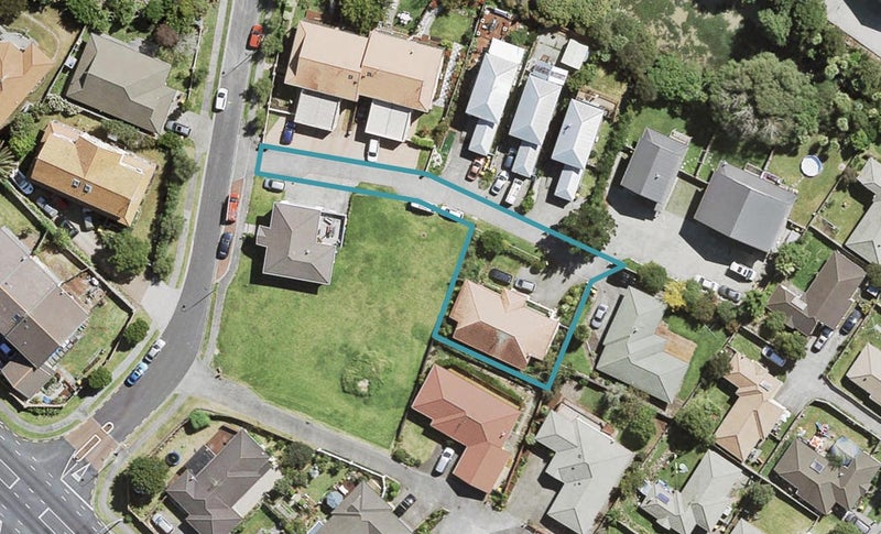 19 Lucienne Drive, Ranui, Auckland - Carousel 1