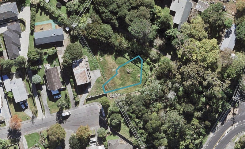 18 Blythe Place, Glendene, Auckland - Carousel 1