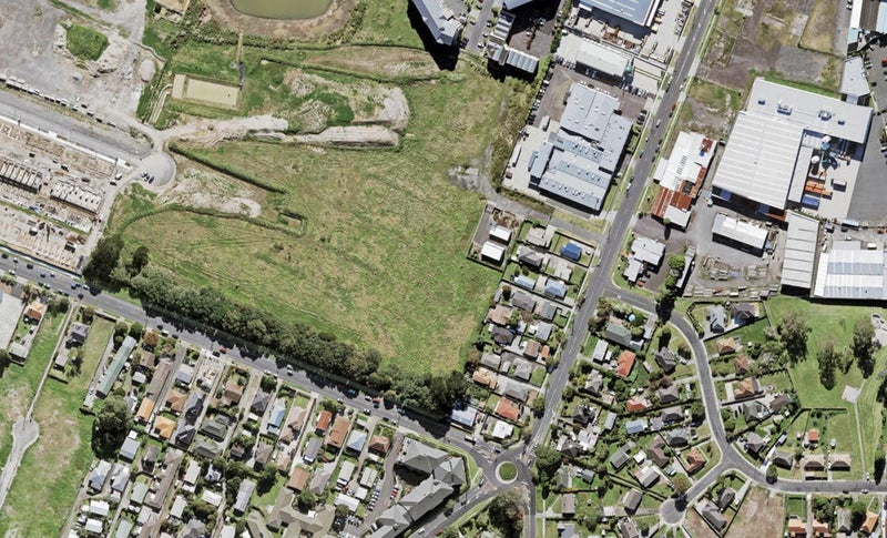 3 Clay Works Lane, New Lynn, Auckland - Carousel 1