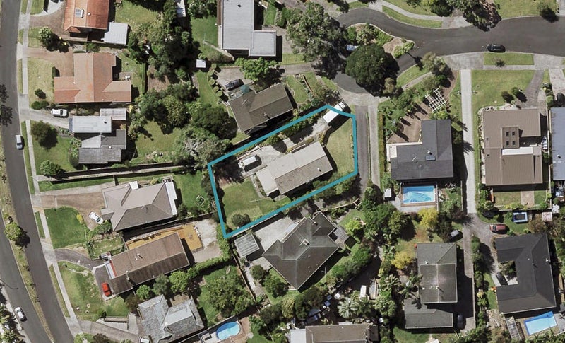 18 Trevone Place, Forrest Hill, Auckland - Carousel 1
