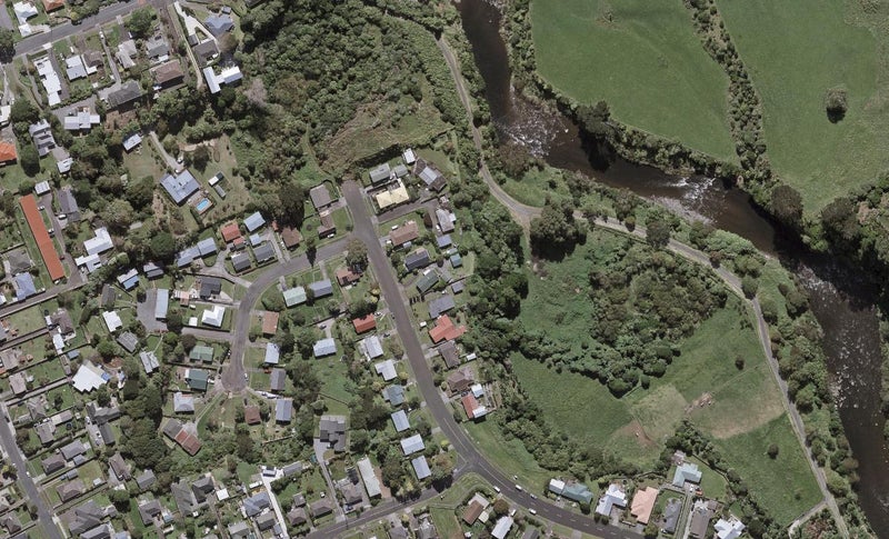110A Riversdale Drive, Merrilands, New Plymouth - Carousel 1