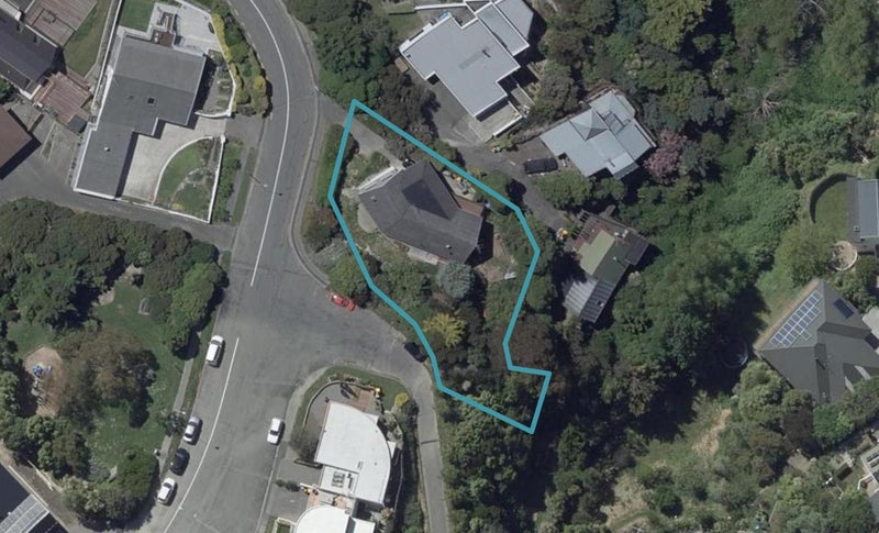 36 Takahe Drive, Cashmere, Christchurch - Carousel 1