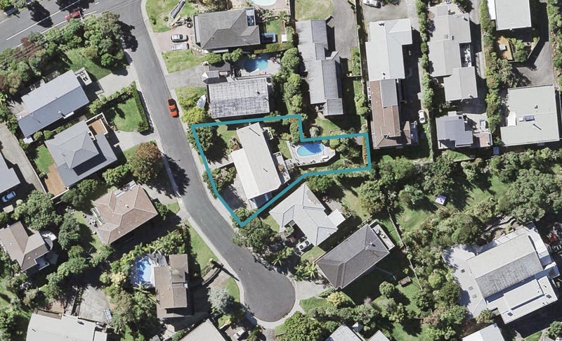 6 Kilduff Place, Mairangi Bay, Auckland - Carousel 1