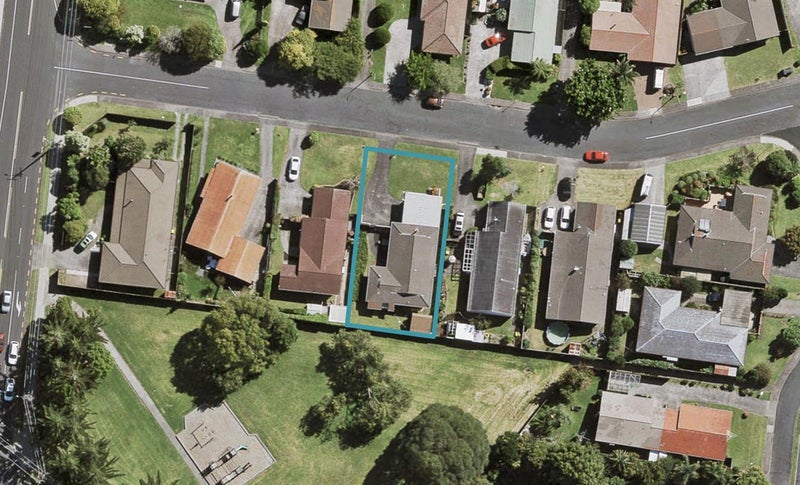 5 Ti Nana Crescent, Henderson, Auckland - Carousel 1