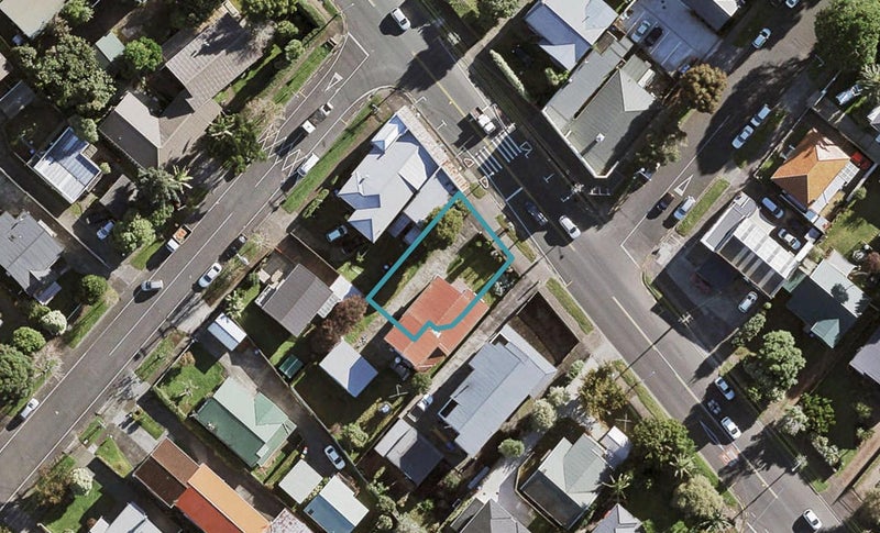 57A Richardson Road, Mount Albert, Auckland - Carousel 1