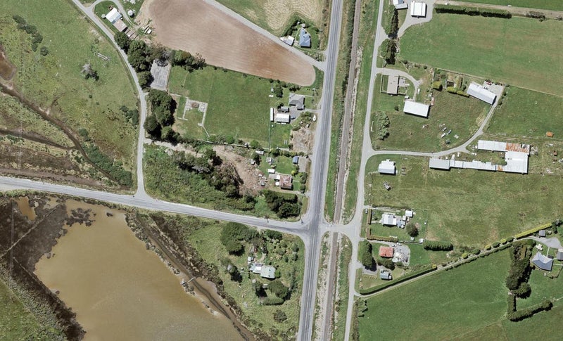 2073 Bluff Highway, Greenhills, Invercargill - Carousel 1
