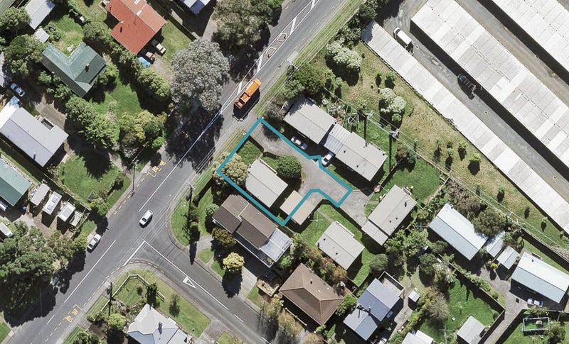 113 Hepburn Road, Glendene, Auckland - Carousel 1