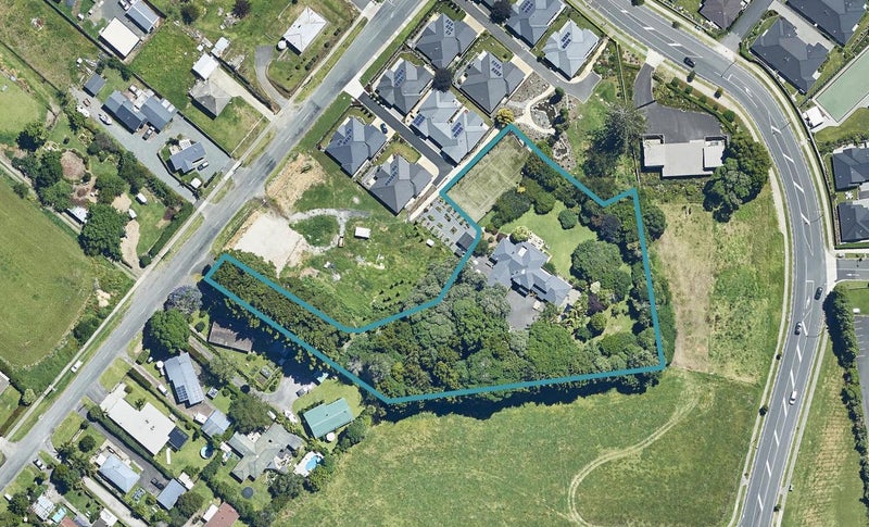 24 Carmichael Road, Bethlehem, Tauranga - Carousel 1