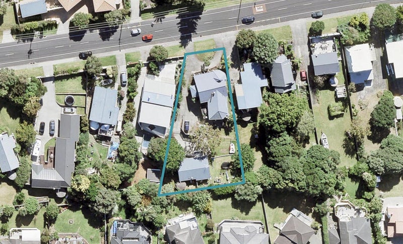 1259B Whangaparaoa Road, Gulf Harbour, Whangaparaoa - Carousel 1