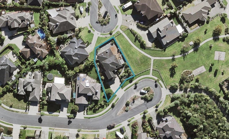 24 Dressage Lane, Greenhithe, Auckland - Carousel 1