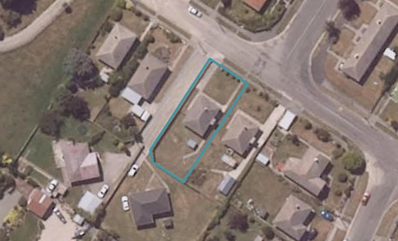 17 Harlech Street, Oamaru North, Oamaru - Carousel 1