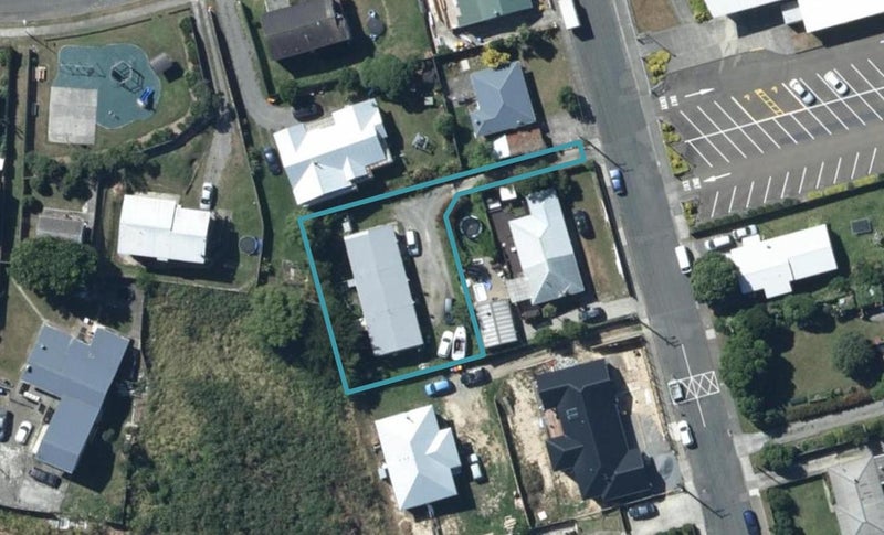 45A Ngatitoa Street, Takapūwāhia, Porirua - Carousel 1