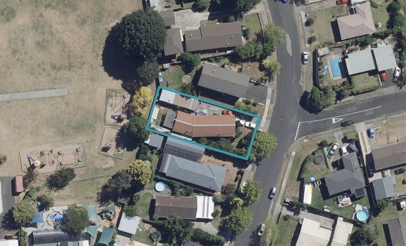 24 Michael Avenue, Dinsdale, Hamilton - Carousel 1