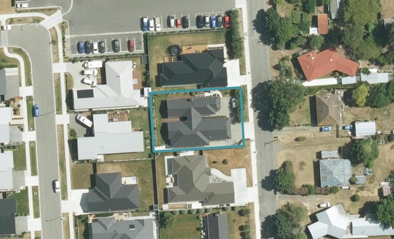8 Richardson Avenue, Burleigh, Blenheim - Carousel 1