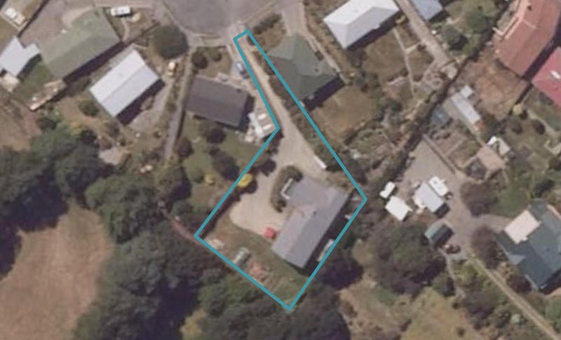 38 Arthur Street, Holmes Hill, Oamaru - Carousel 1