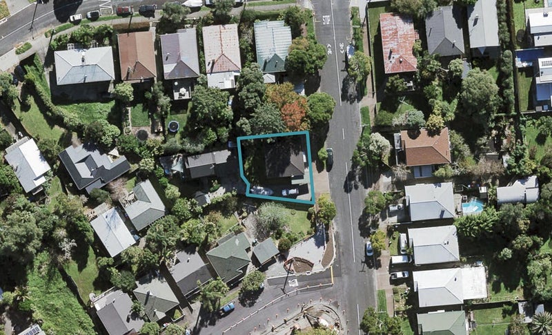 60 Dryden Street, Grey Lynn, Auckland - Carousel 1