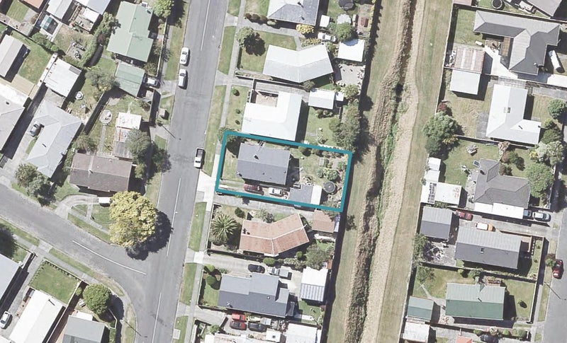 40 Mohaka Street, Wainuiomata, Lower Hutt - Carousel 1