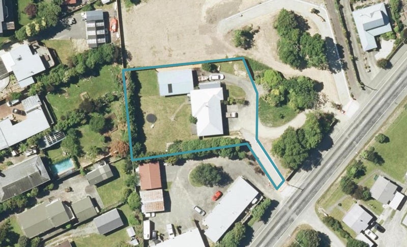 211A Waikawa Road, Waikawa, Picton - Carousel 1