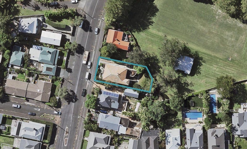 24 Vauxhall Road, Devonport, Auckland - Carousel 1