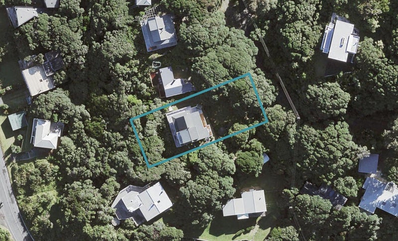 18 Garden Road, New Lynn - Carousel 1