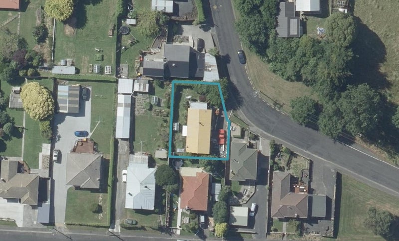 8B Christie Street, Abbotsford, Dunedin - Carousel 1