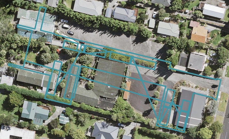 41 Don Oliver Lane, Glen Eden, Auckland - Carousel 1