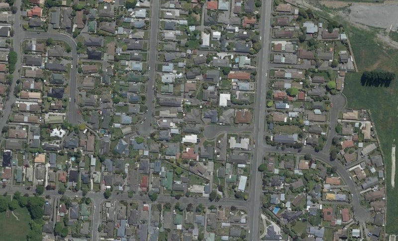 8 Hibiscus Place, Redwood, Christchurch - Carousel 1