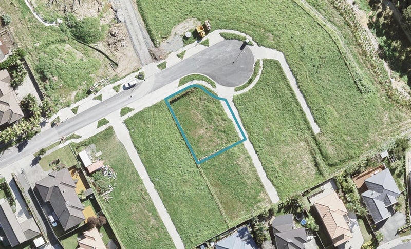 17 Richard Hill Close, Fairview Heights, Auckland - Carousel 1