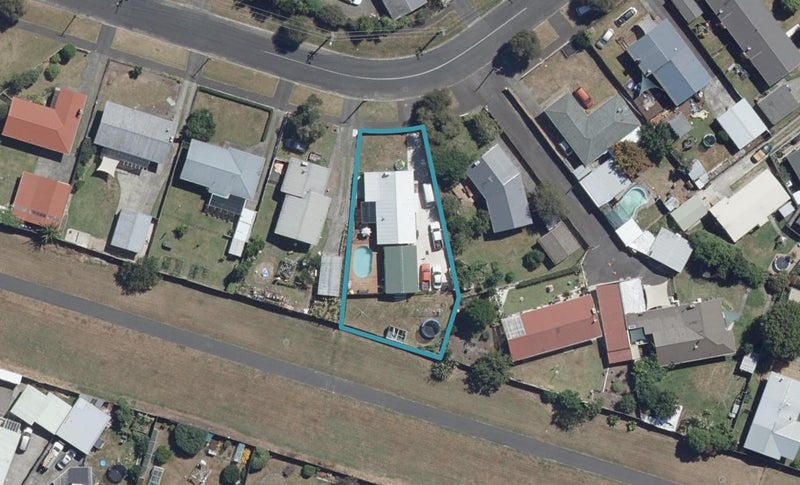 31 Yvonne Street, Melville, Hamilton - Carousel 1