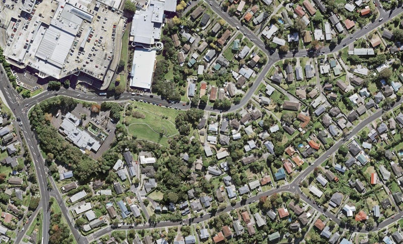 29B Downing Street, Glenfield, Auckland - Carousel 1