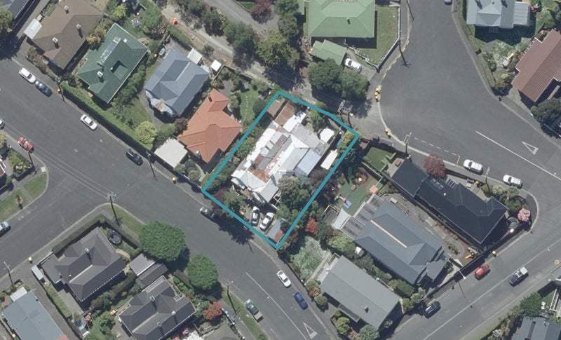 4 Delta Street, Belleknowes, Dunedin - Carousel 1