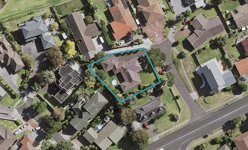 4 Riksha Place, Conifer Grove, Takanini - Carousel 1