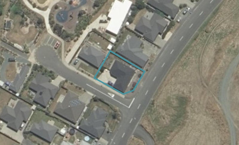 2 Hockey Place, The Brook, Nelson - Carousel 1
