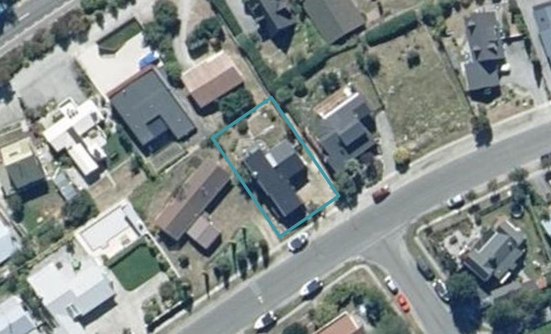 34 Oregon Drive, Kelvin Heights, Queenstown - Carousel 1