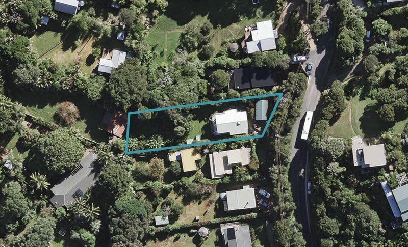 70 O'Brien Road, Omiha, Waiheke Island - Carousel 1