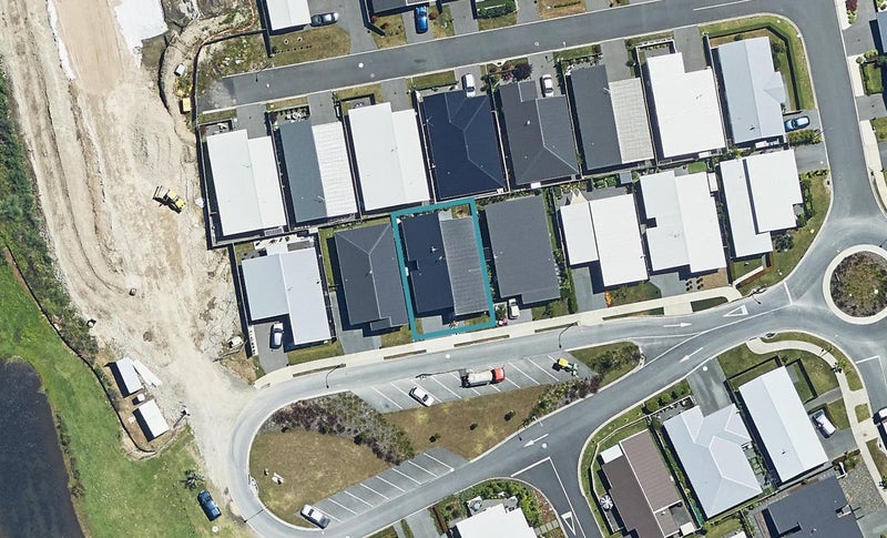 12 Eden Crescent, Brookfield, Tauranga - Carousel 1