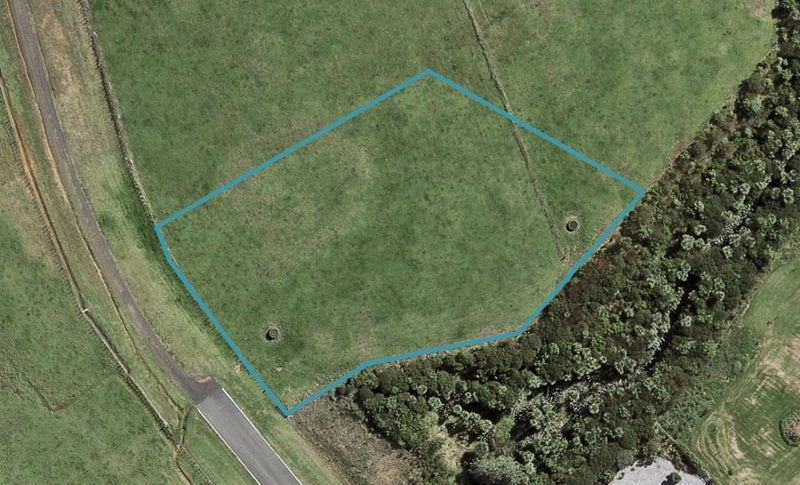 28 Opoia Drive, Āwhitu - Carousel 1