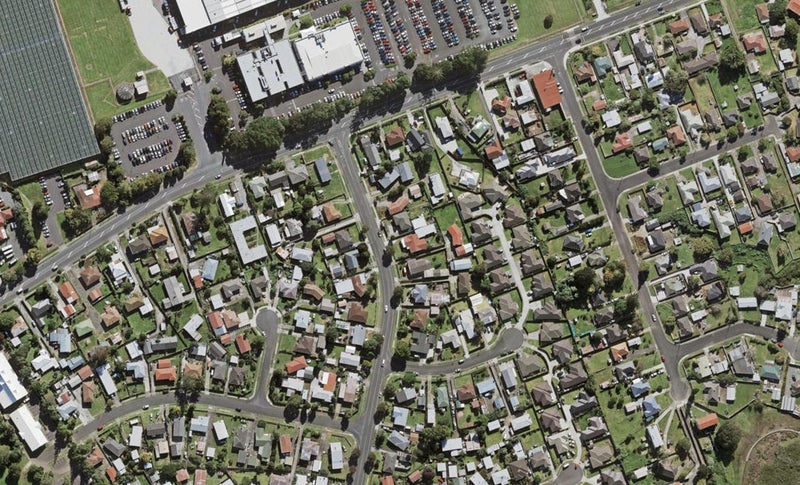 12 Harania Avenue, Favona, Auckland - Carousel 1
