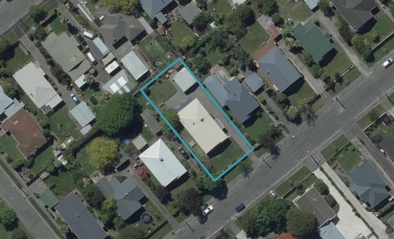 7 Cardiff Avenue, Somerfield, Christchurch - Carousel 1