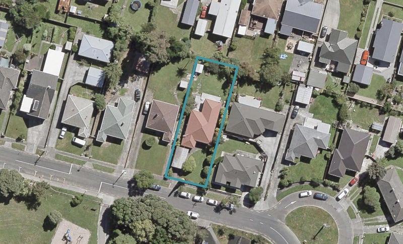 19 Roberts Street, Epuni, Lower Hutt - Carousel 1
