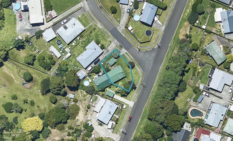 47B Bongard Street, Gate Pa, Tauranga - Carousel 1