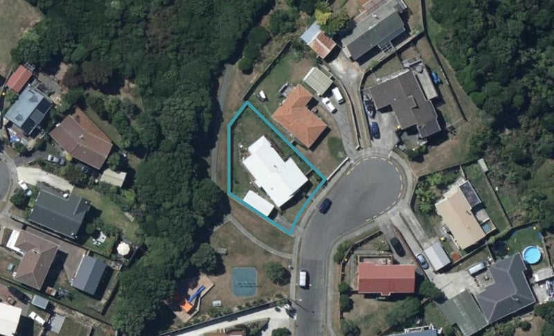 33 Tuna Terrace, Titahi Bay, Porirua - Carousel 1