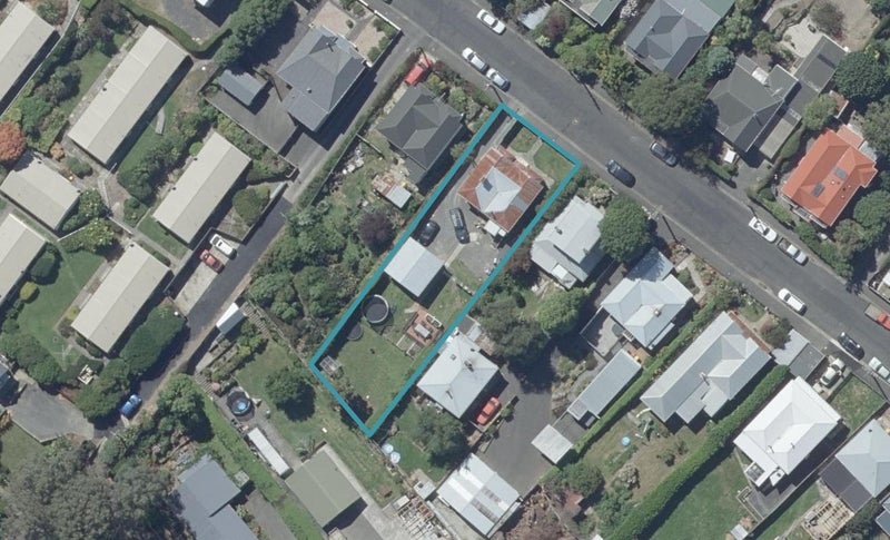 27 Beresford Street, Kaikorai, Dunedin - Carousel 1