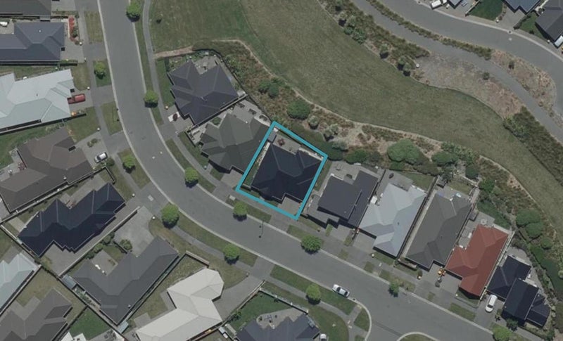 14 Carradale Avenue, Broomfield, Christchurch - Carousel 1